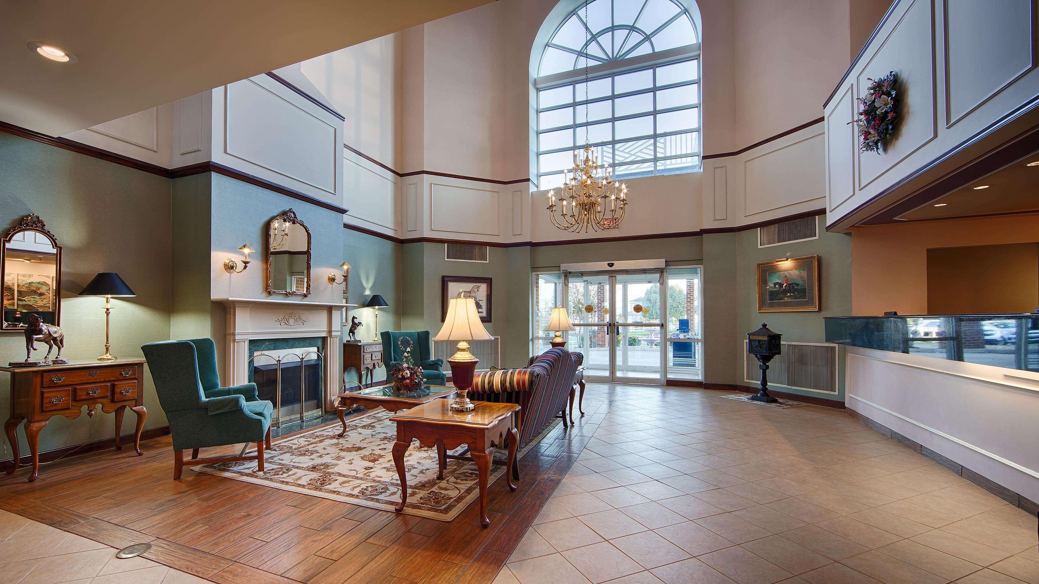 Best Western Plus Inn at Hunt Ridge Lexington Exterior foto