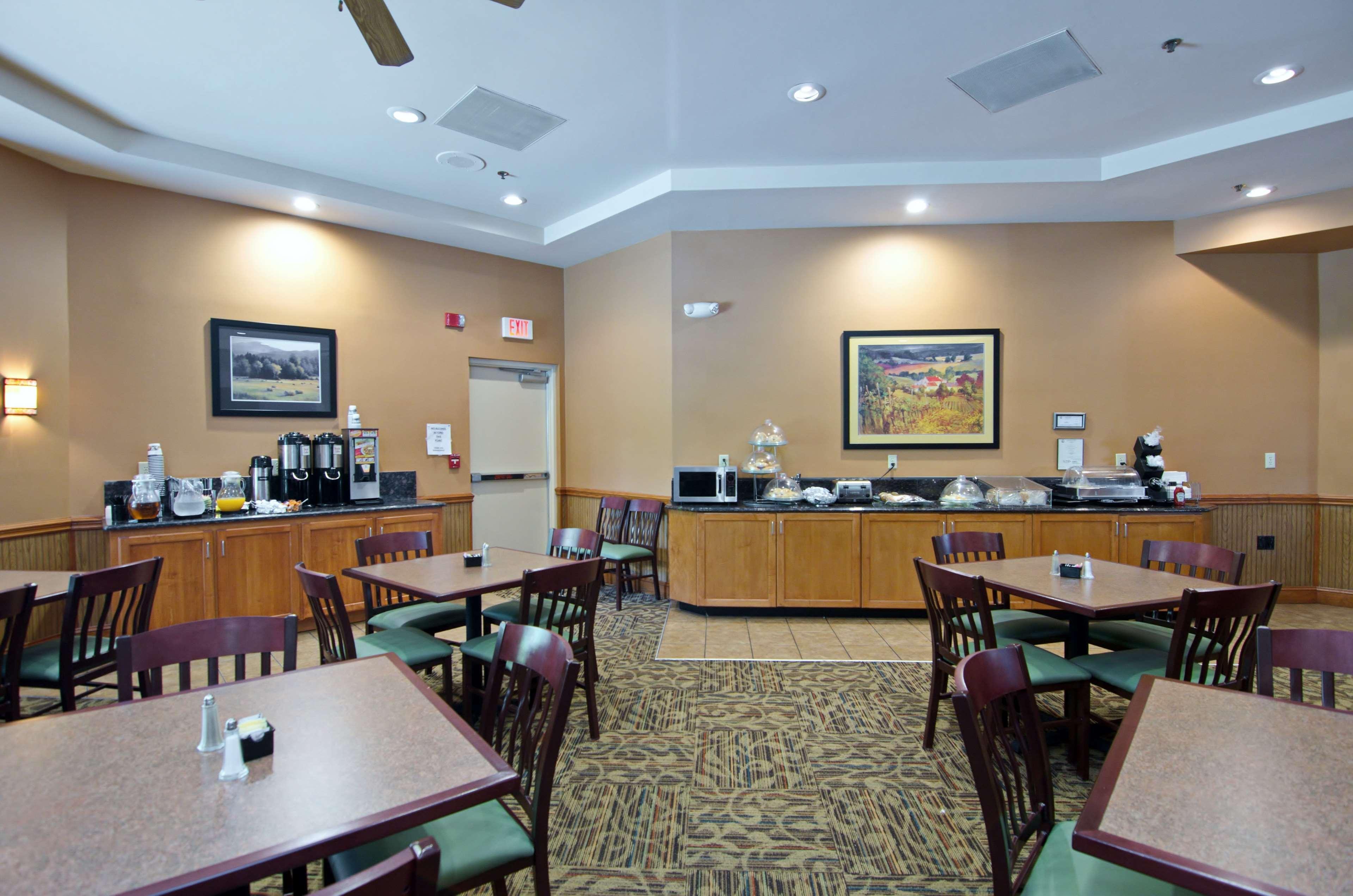 Best Western Plus Inn at Hunt Ridge Lexington Exterior foto
