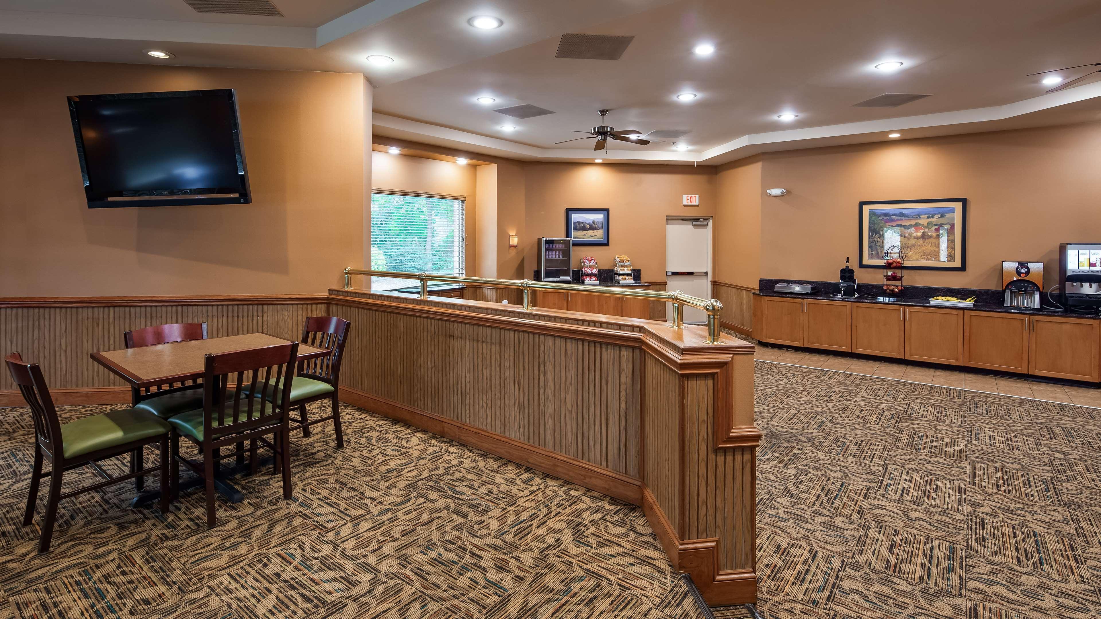 Best Western Plus Inn at Hunt Ridge Lexington Exterior foto