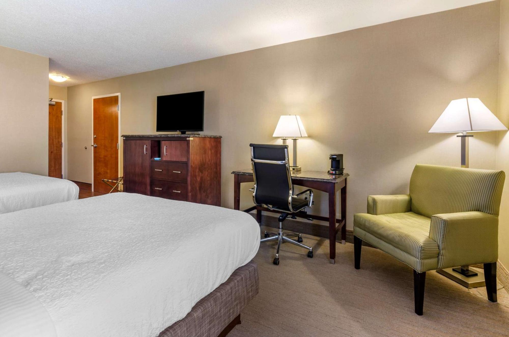 Best Western Plus Inn at Hunt Ridge Lexington Exterior foto