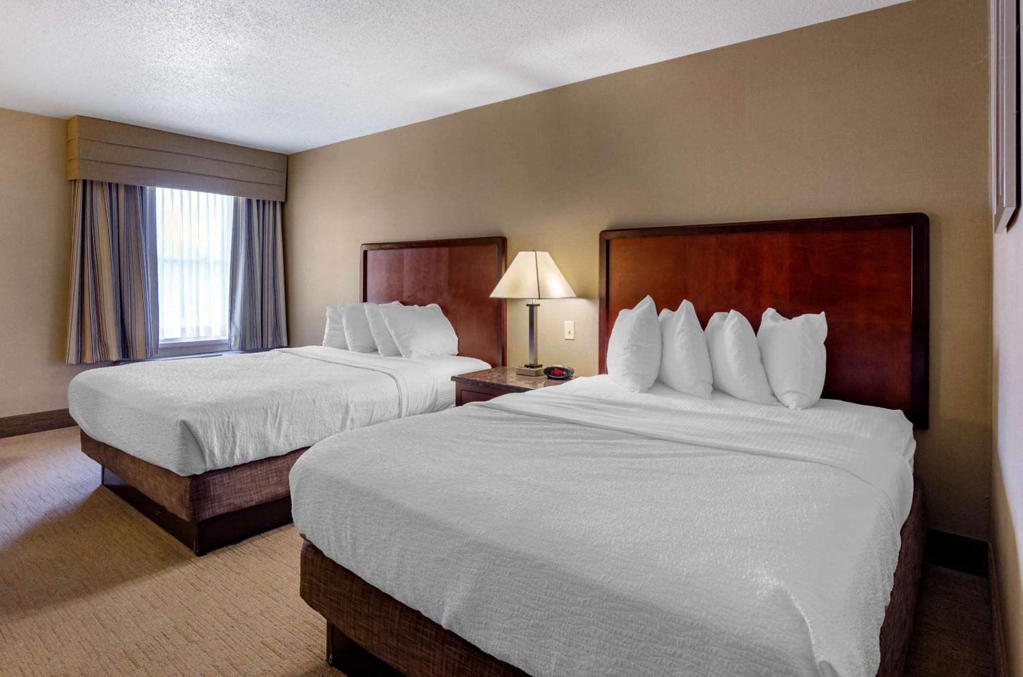Best Western Plus Inn at Hunt Ridge Lexington Exterior foto